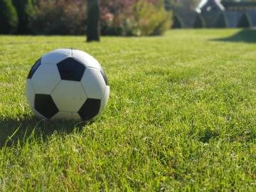 纽卡新帅雄心勃勃：38岁少帅警告重建不可能一夜成功（配图示意）